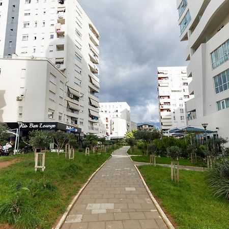 Tirana Contact Apartment Exterior photo